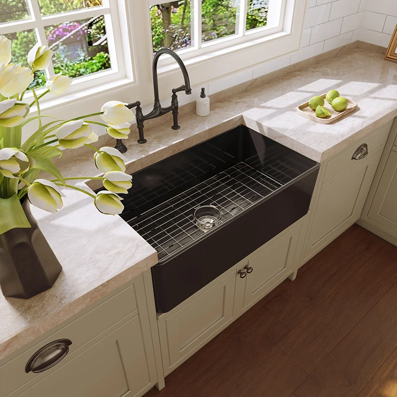 HOROW 33 Inch Sink With Grid and Basket Strainer For Farm Kitchen Model HR S3318B